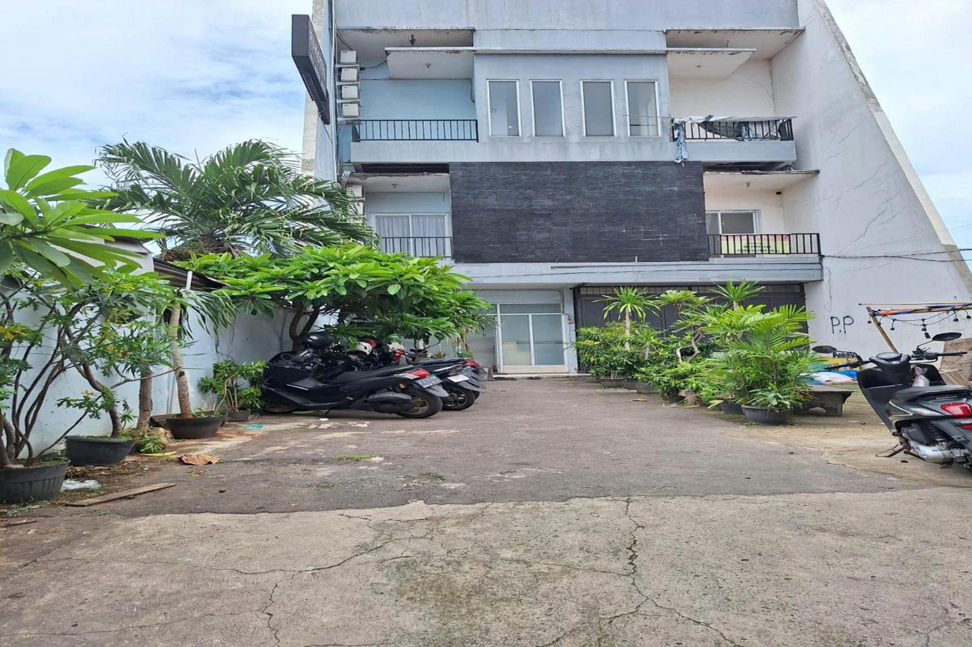 Oyo 93584 Rukotel South Tangerang Exterior photo